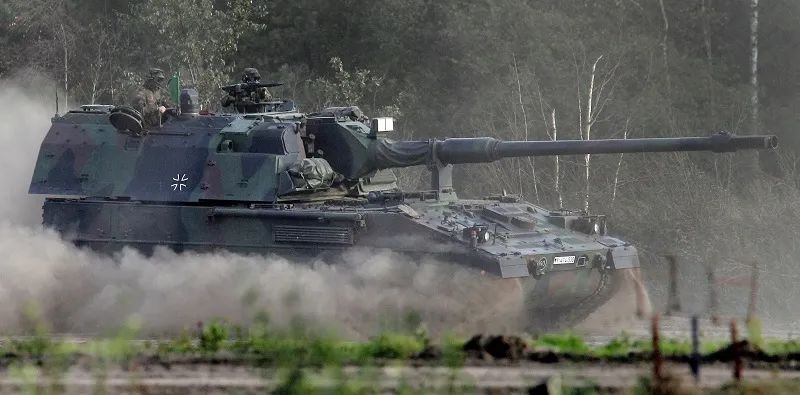 荷兰旅级部队计划并入德军  杜文龙：将为推进欧洲防务自主带来新机遇