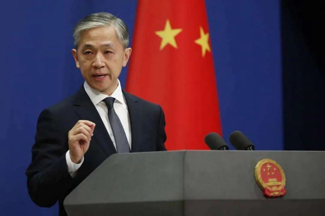 外交部回应韩方言论_外交大使白天_外交大使权力大吗