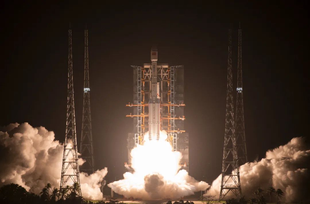 中国成功发射通信技术试验卫星十号