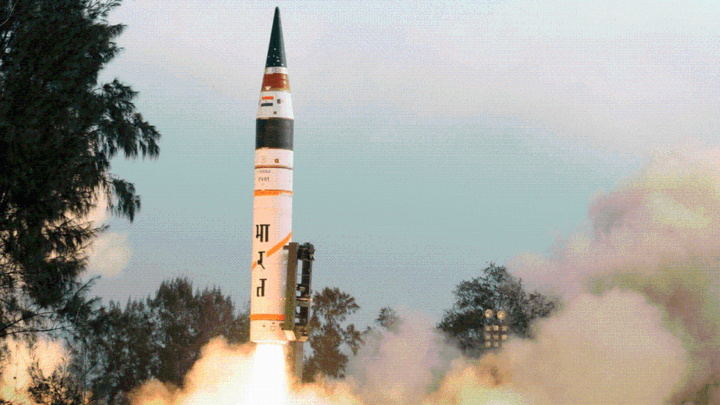 印度又试验新型导弹  邵永灵：或将成为对手打击的重要目标