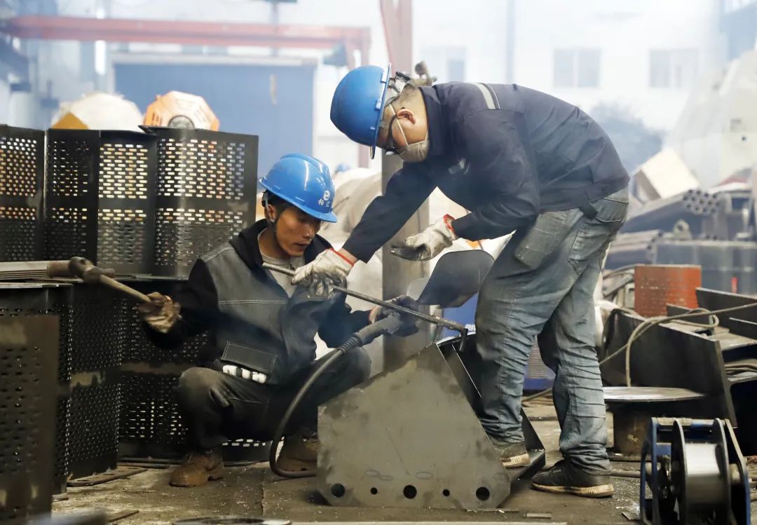能矿装备“新”观察 贵州铂汇公司：争做选煤设备研发的引领者（破碎机行业欣欣向荣 