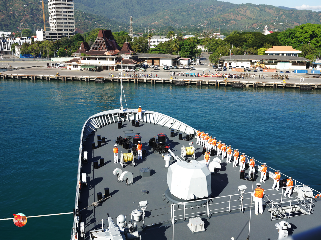 海军83舰编队圆满完成对东帝汶访问启程回国